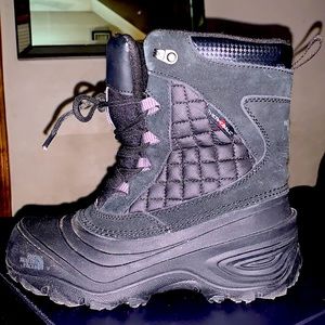 THE NORTH FACE Boys' Thermoball Utility Boots Size 4 Youth